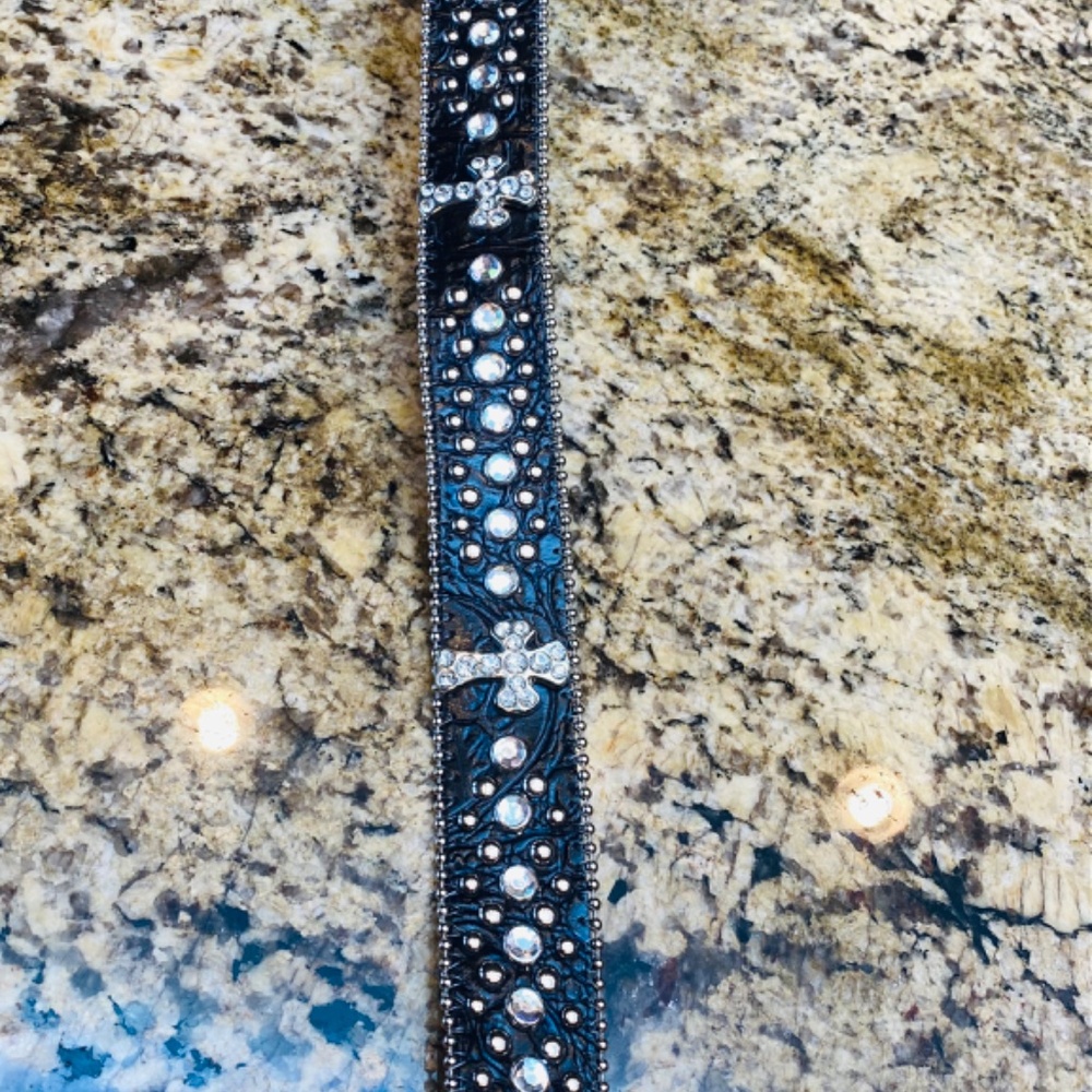 Women’s Rhinestone Belt - Picture 6 of 10